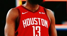 欧文与詹姆斯篮球旅程：NBA总冠军背后的个人风格与团队定位